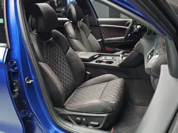 2025 Genesis G70 с пробегом 14 910 км