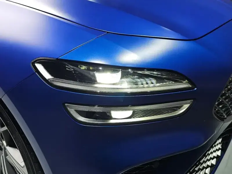 2025 Genesis G70 с пробегом 14 910 км