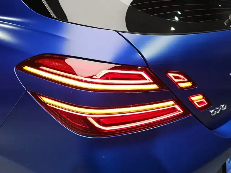 2025 Genesis G70 с пробегом 14 910 км