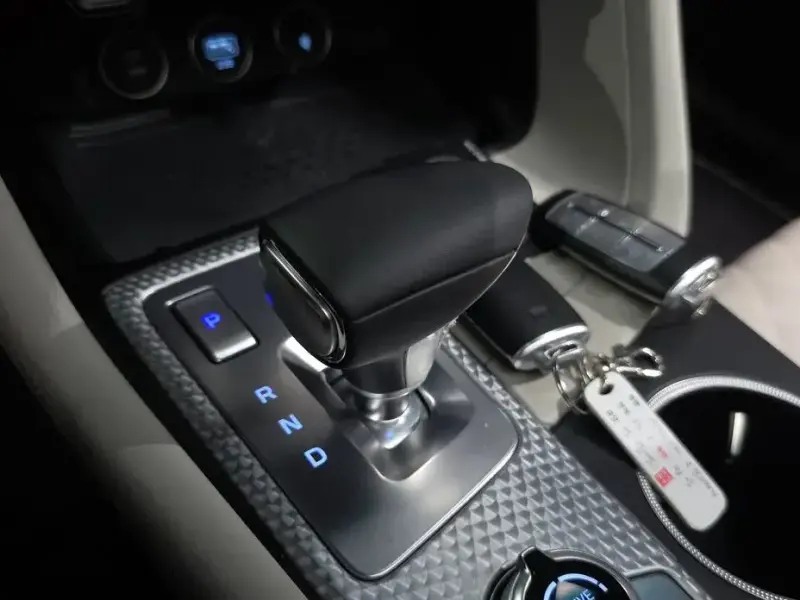 2023 Genesis G70 с пробегом 24 970 км