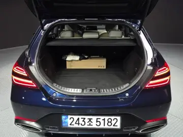 2023 Genesis G70 с пробегом 24 970 км