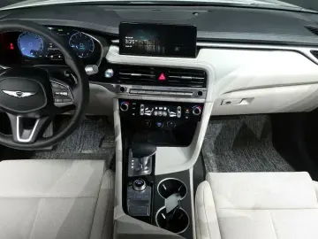 2024 Genesis G70 с пробегом 20 209 км