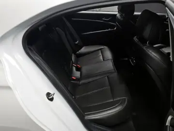 2022 Genesis G70 с пробегом 55 642 км