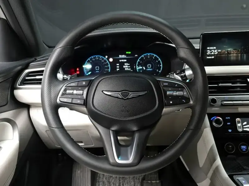 2024 Genesis G70 с пробегом 20 209 км