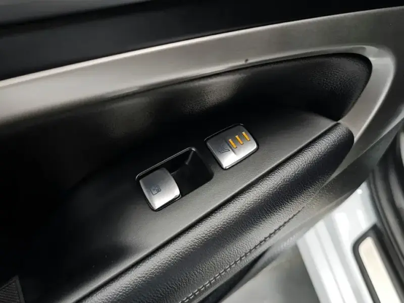 2022 Genesis G70 с пробегом 55 642 км