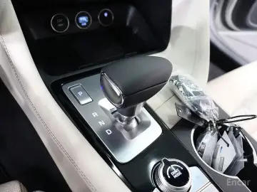 2025 Genesis G70 с пробегом 25 км