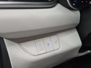 2024 Genesis G70 с пробегом 27 911 км
