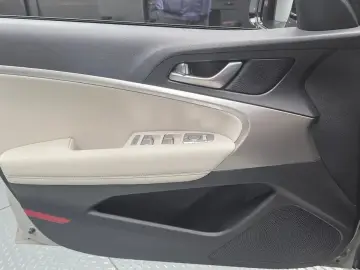 2024 Genesis G70 с пробегом 27 911 км