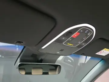 2024 Genesis G70 с пробегом 27 911 км