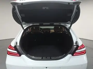 2023 Genesis G70 с пробегом 49 296 км