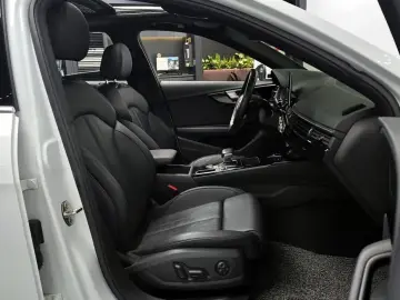 2021 Audi A4 с пробегом 65 469 км