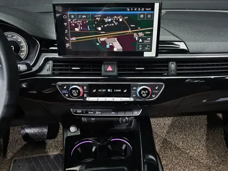 2022 Audi A4 с пробегом 34 944 км
