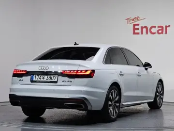 2022 Audi A4 с пробегом 40 780 км