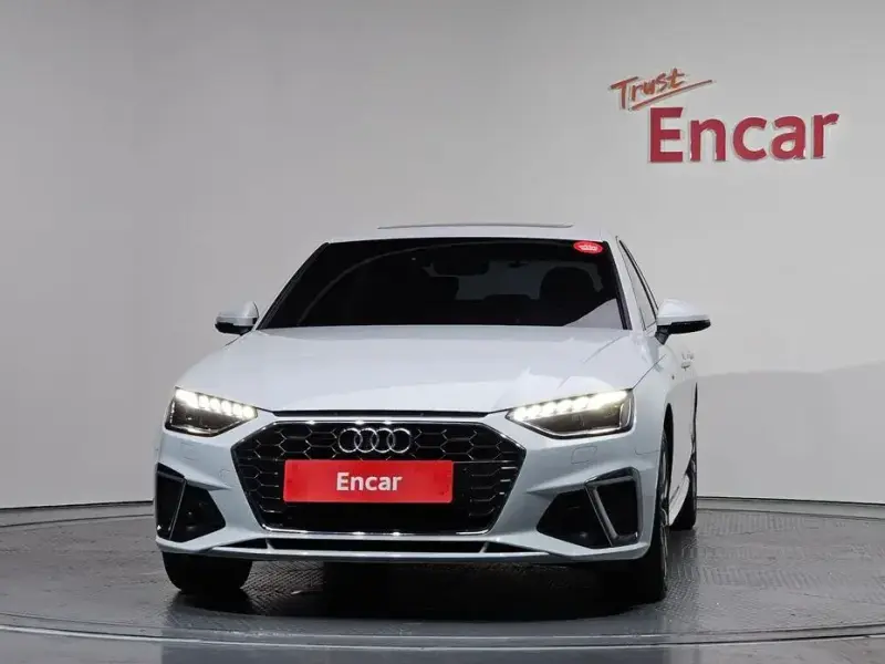 2022 Audi A4 с пробегом 40 780 км