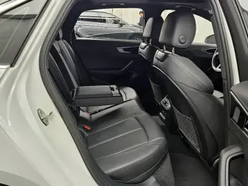 2022 Audi A4 с пробегом 40 780 км