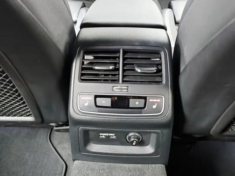 2022 Audi A4 с пробегом 40 780 км