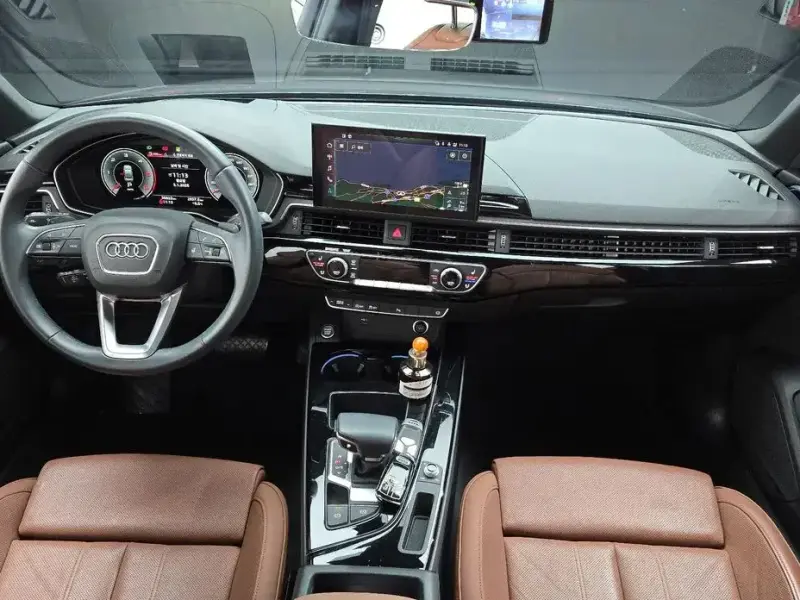 2021 Audi A4 с пробегом 38 803 км