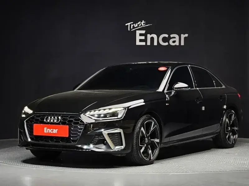 2021 Audi A4 с пробегом 45 646 км