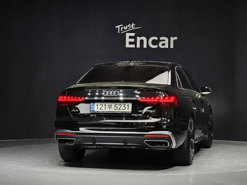 2021 Audi A4 с пробегом 45 646 км