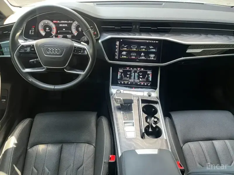 2024 Audi A6 с пробегом 61 922 км