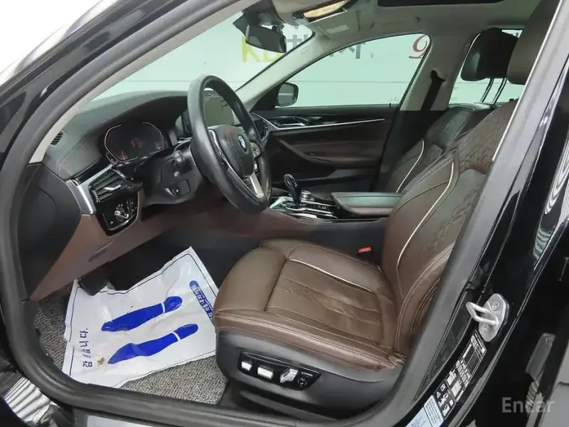 2022 BMW 5 серии с пробегом 44 435 км