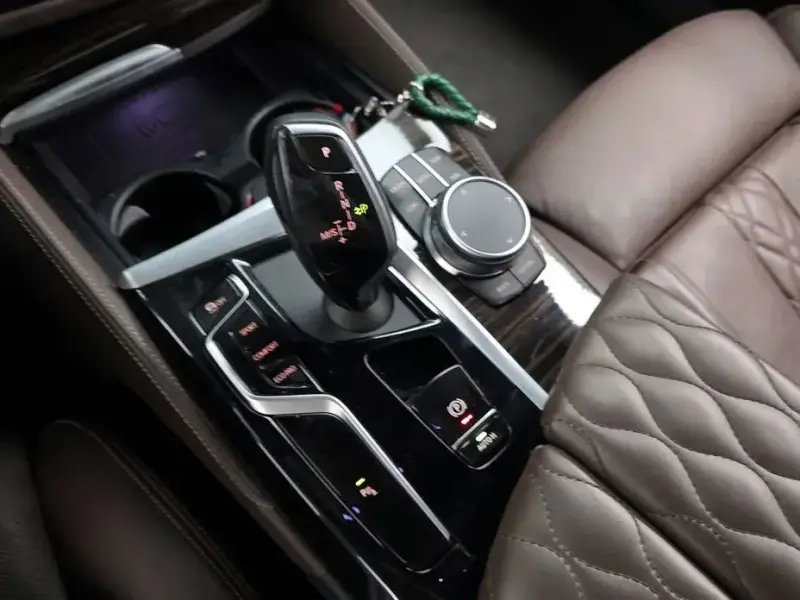 2022 BMW 5 серии с пробегом 65 655 км