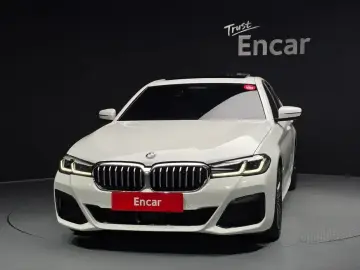 2022 BMW 5 серии с пробегом 65 080 км