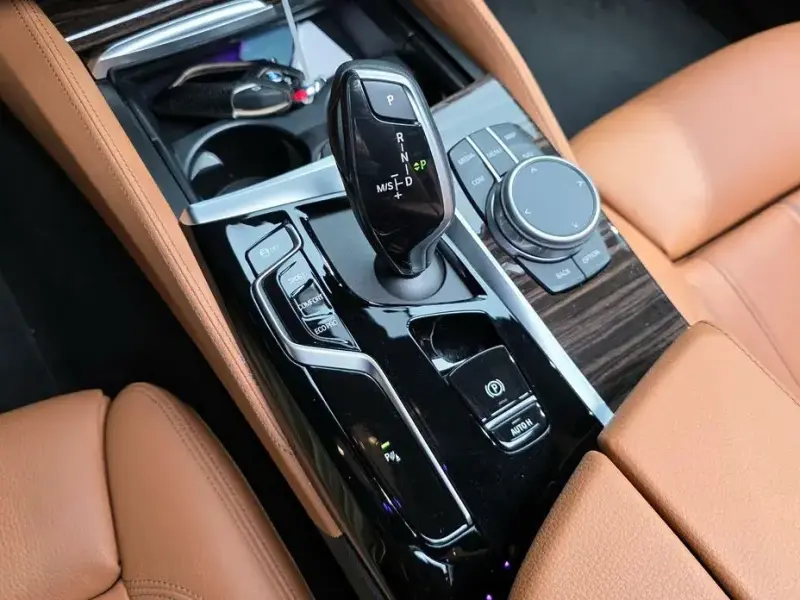 2022 BMW 5 серии с пробегом 65 080 км