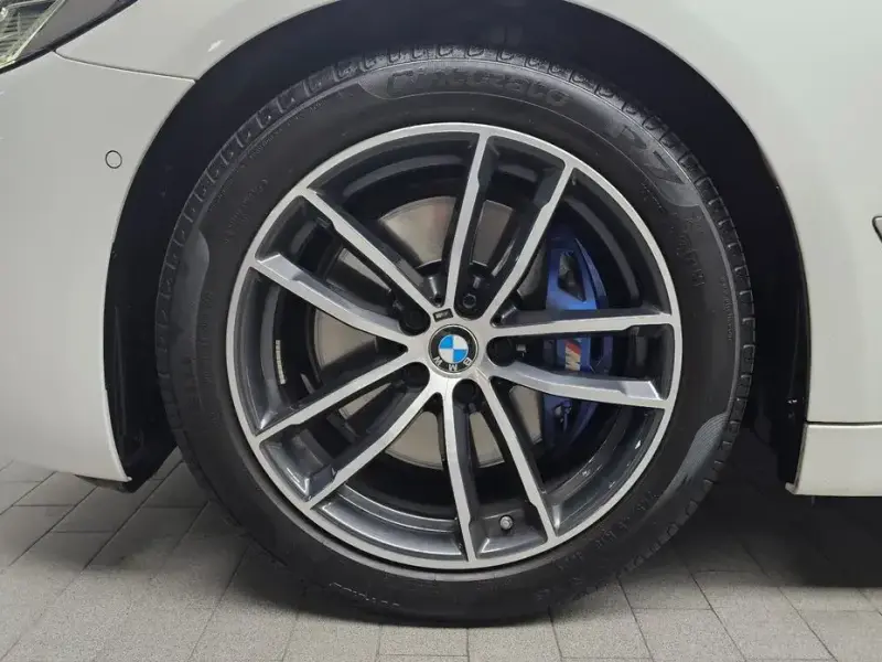 2022 BMW 5 серии с пробегом 29 570 км