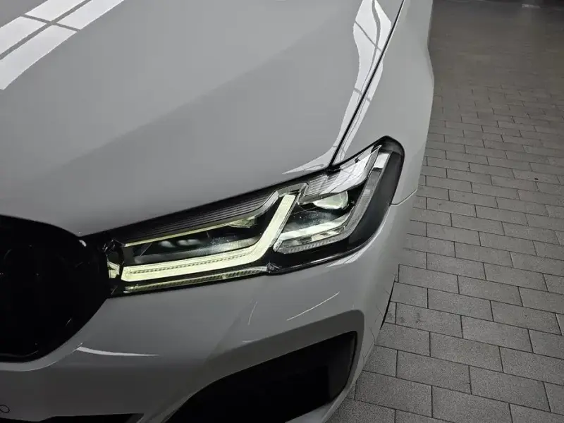 2022 BMW 5 серии с пробегом 29 570 км
