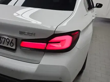 2022 BMW 5 серии с пробегом 29 570 км