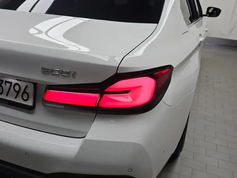 2022 BMW 5 серии с пробегом 29 570 км