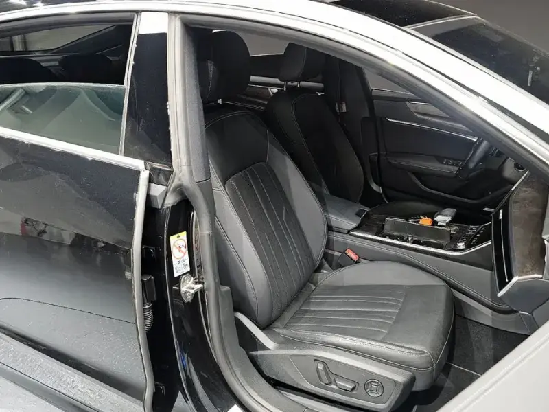 2021 Audi A7 с пробегом 64 063 км