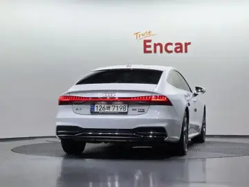 2021 Audi A7 с пробегом 49 130 км