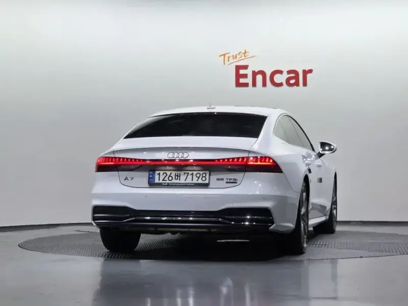 2021 Audi A7 с пробегом 49 130 км