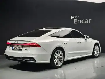 2022 Audi A7 с пробегом 73 346 км