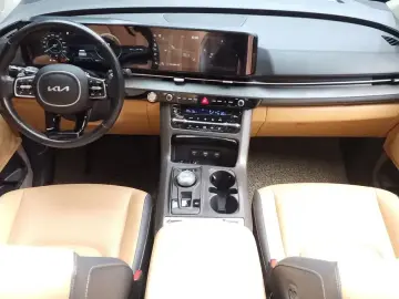 2022 Kia Carnival с пробегом 109 917 км