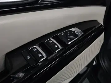 2022 Kia Carnival с пробегом 73 885 км