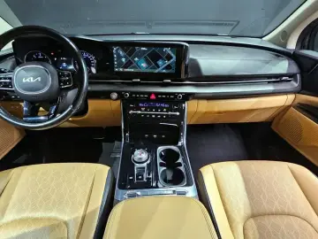 2022 Kia Carnival с пробегом 96 681 км