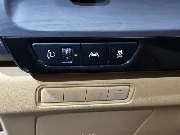2022 Kia Carnival с пробегом 96 681 км