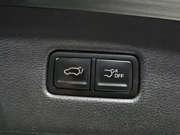 2022 Kia Carnival с пробегом 96 681 км