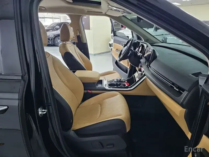 2022 Kia Carnival с пробегом 106 277 км