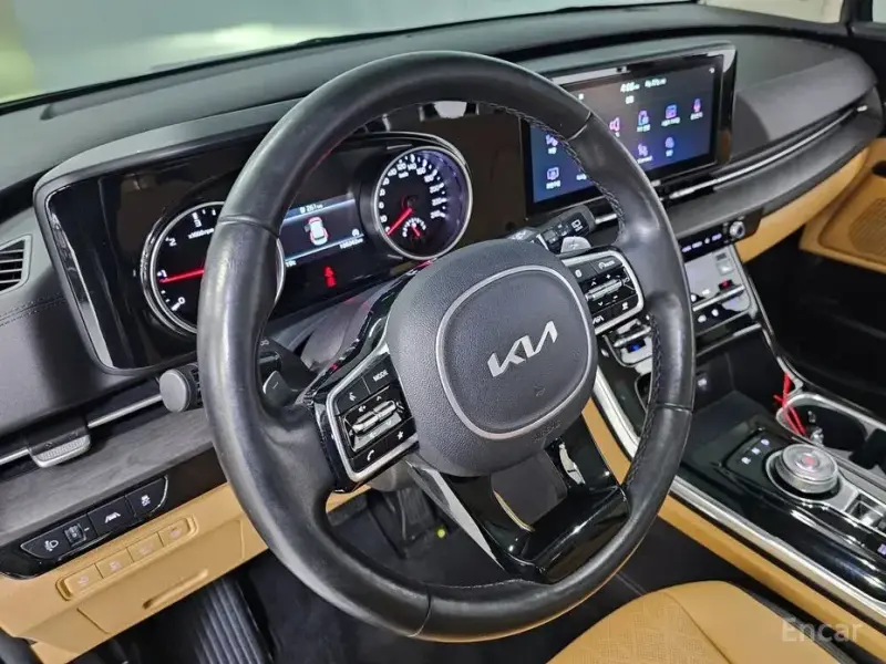 2022 Kia Carnival с пробегом 106 277 км