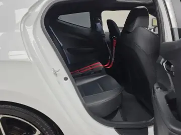 2021 Hyundai Veloster с пробегом 77 182 км