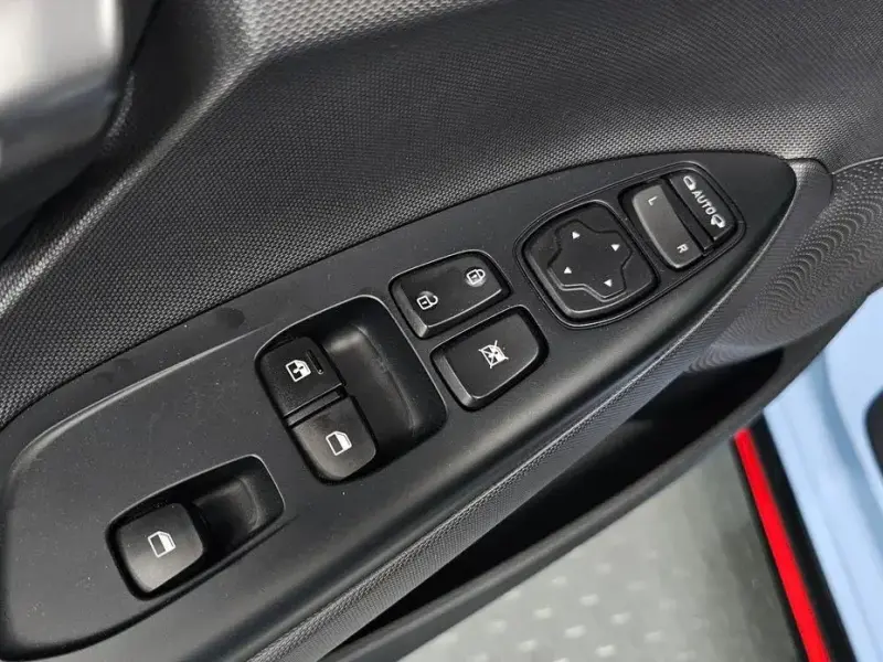2021 Hyundai Veloster с пробегом 73 862 км