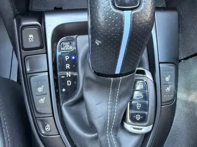 2021 Hyundai Veloster с пробегом 40 940 км
