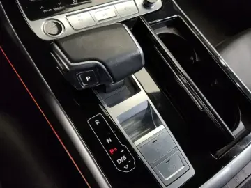 2021 Audi Q7 с пробегом 97 704 км