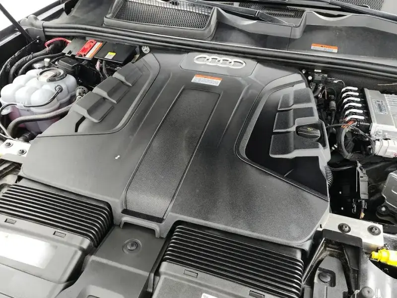 2023 Audi Q7 с пробегом 66 056 км