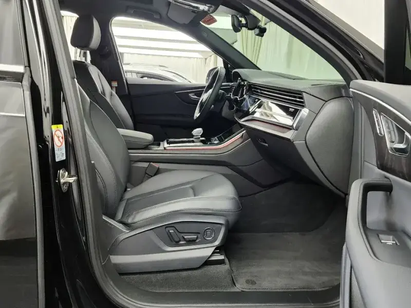 2023 Audi Q7 с пробегом 66 056 км