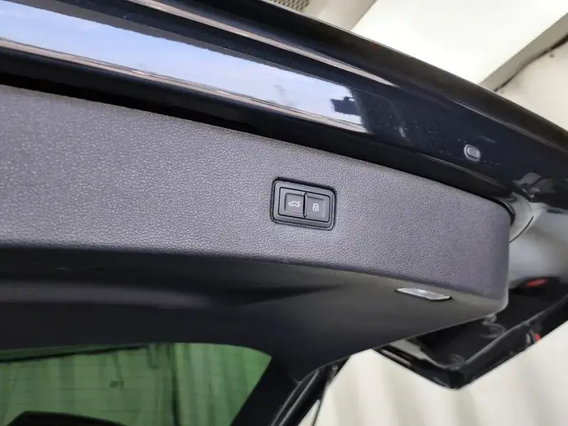 2023 Audi Q7 с пробегом 66 056 км
